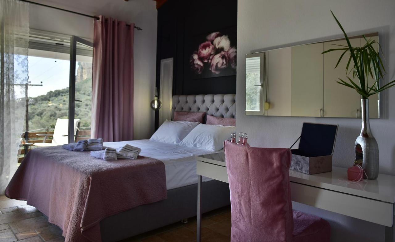 Вилла Angels Court 1 Doukades Экстерьер фото